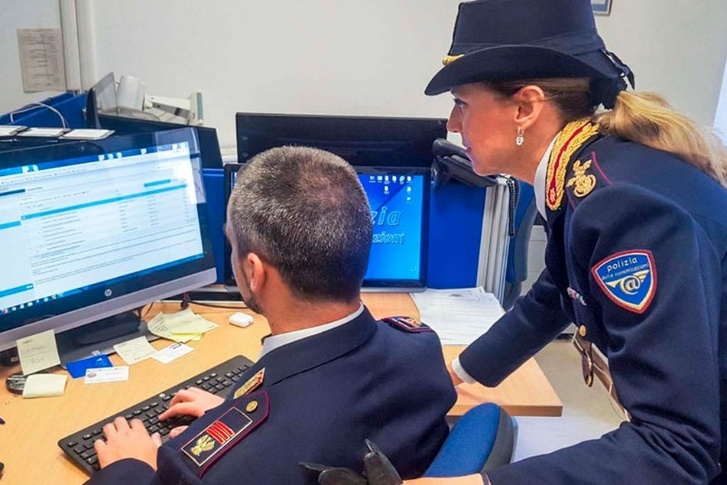 نساء في وجه العاصفة”.. الجالية المغربية بإيطاليا تنتفض ضد التشهير الرقمي وتطالب بالإنصاف