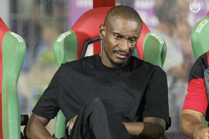 الوداد ينفصل عن المدرب الجنوب إفريقي موكوينا الوداد ينفصل عن المدرب الجنوب إفريقي موكوينا
