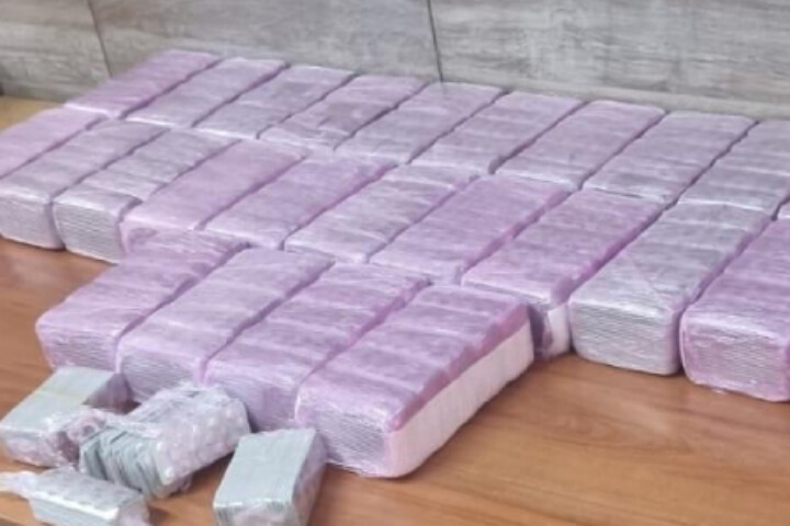إجهاض محاولة تهريب كمية ضخمة من "القرقوبي" بالدار البيضاء إجهاض محاولة تهريب كمية ضخمة من "القرقوبي" بالدار البيضاء
