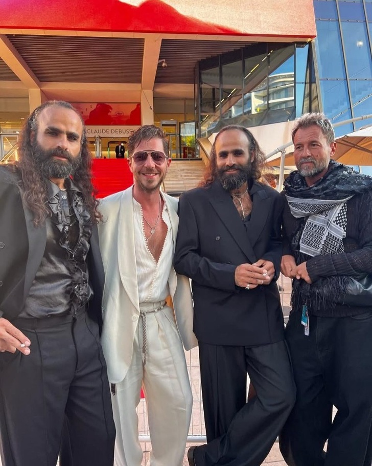 جائزة أفضل مخرج لفيلم "كان ياما كان في غزة" بمهرجان كان السينمائي الدولي جائزة أفضل مخرج لفيلم "كان ياما كان في غزة" بمهرجان كان السينمائي الدولي