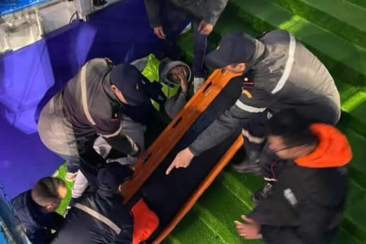 عقوبات ثقيلة في حق ثلاثة لاعبين بعد اعتدائهم على مصورين صحافيين عقوبات ثقيلة في حق ثلاثة لاعبين بعد اعتدائهم على مصورين صحافيين