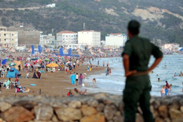 سباحة مشبوهة كادت تشعل فتيل مواجهة على الحدود البحرية المغربية الجزائرية