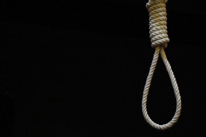 العثور على جثة شاب عشريني مشنوقًا داخل شقة بمدينة بني بوعياش العثور على جثة شاب عشريني مشنوقًا داخل شقة بمدينة بني بوعياش