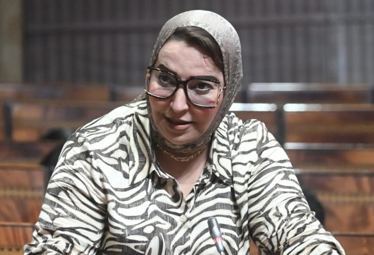 فطيمة بن عزة تدعو إلى اعتماد برامج سياحية لفائدة الجهة الشرقية