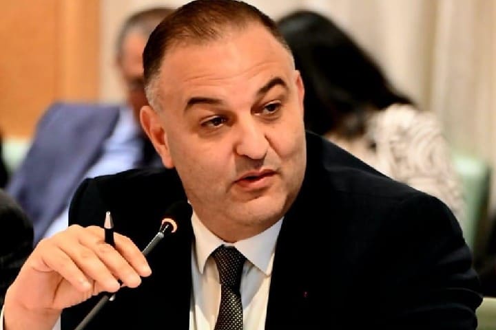 برلماني يطالب بالإعفاء الكلي لديون صغار الفلاحين برلماني يطالب بالإعفاء الكلي لديون صغار الفلاحين