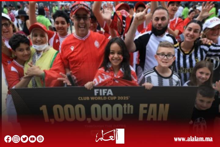 كأس العالم للأندية.. "الفيفا" يحتفل بمشجعة مغربية باعتبارها المتفرج رقم مليون كأس العالم للأندية.. "الفيفا" يحتفل بمشجعة مغربية باعتبارها المتفرج رقم مليون