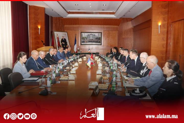 التوقيع على مخطط عمل مشترك بين مصالح الأمن الوطني بالمغرب والمديرية العامة للشرطة الوطنية الفرنسية التوقيع على مخطط عمل مشترك بين مصالح الأمن الوطني بالمغرب والمديرية العامة للشرطة الوطنية الفرنسية