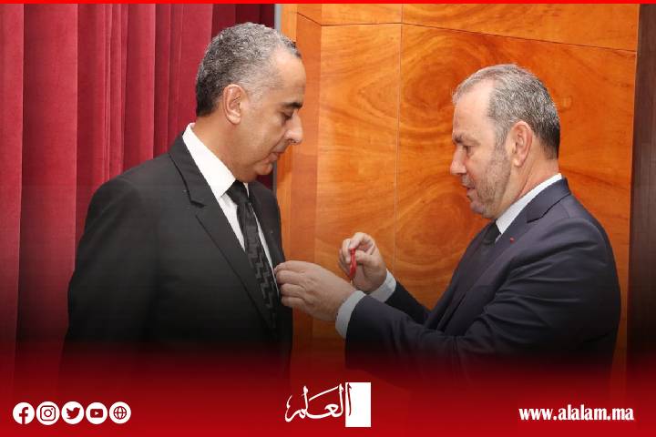التوقيع على مخطط عمل مشترك بين مصالح الأمن الوطني بالمغرب والمديرية العامة للشرطة الوطنية الفرنسية التوقيع على مخطط عمل مشترك بين مصالح الأمن الوطني بالمغرب والمديرية العامة للشرطة الوطنية الفرنسية