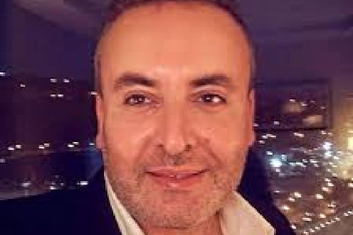 غياب المرافق الصحية يؤرق زوار شواطئ الحسيمة: أرمود، إزضي، وإسلي تحت المجهر غياب المرافق الصحية يؤرق زوار شواطئ الحسيمة: أرمود، إزضي، وإسلي تحت المجهر