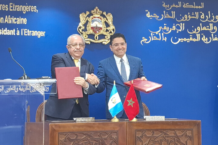 Le Guatemala est l'initiative de l'autonomie "La fondation sérieuse" Pour régler le différend sur le Sahara marocain