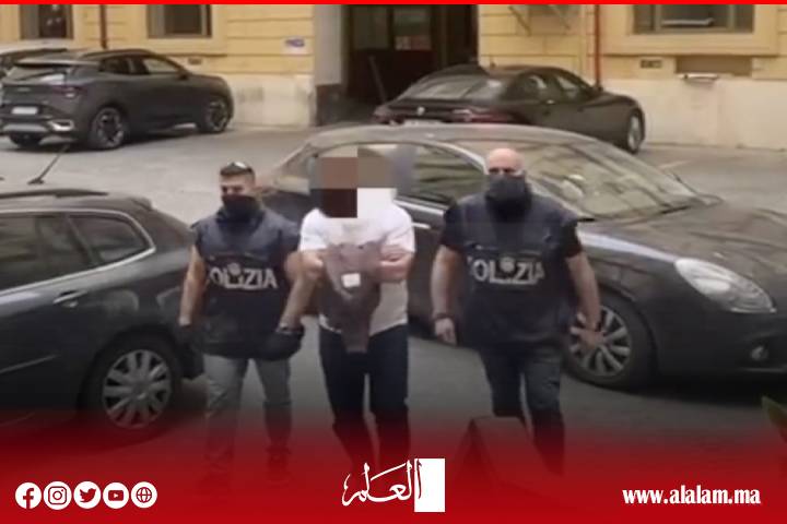 إيطاليا: تفكيك مجموعة عنصرية خططت لاعتداءات ضد مهاجرين في ميلانو إيطاليا: تفكيك مجموعة عنصرية خططت لاعتداءات ضد مهاجرين في ميلانو