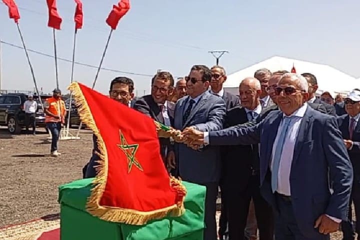 قيوح يشرف على إطلاق أشغال تهيئة المنطقة اللوجيستيكية أولاد صالح بإقليم النواصر قيوح يشرف على إطلاق أشغال تهيئة المنطقة اللوجيستيكية أولاد صالح بإقليم النواصر