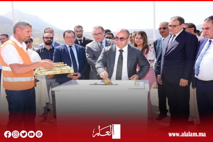 Bani Mellal: Poser la pierre de fondation pour la construction du lycée préparatoire de Youssef Bin Tashfin dans le groupe Tanougha Bani Mellal: Poser la pierre de fondation pour la construction du lycée préparatoire de Youssef Bin Tashfin dans le groupe Tanougha