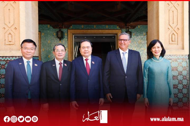 رئيس الحكومة يجري مباحثات مع رئيس الجمعية الوطنية لفيتنام رئيس الحكومة يجري مباحثات مع رئيس الجمعية الوطنية لفيتنام