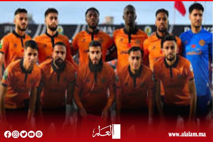 في عرس رياضي ببركان.. فريق النهضة يرفع عاليا درع البطولة الوطنية الاحترافية بالملعب البلدي في عرس رياضي ببركان.. فريق النهضة يرفع عاليا درع البطولة الوطنية الاحترافية بالملعب البلدي