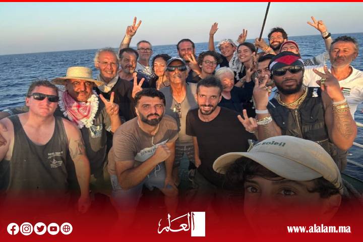 الإفراج عن صحفي الجزيرة المغربي محمد البقالي وطاقم سفينة "حنظلة" بعد احتجازهم من قبل إسرائيل الإفراج عن صحفي الجزيرة المغربي محمد البقالي وطاقم سفينة "حنظلة" بعد احتجازهم من قبل إسرائيل