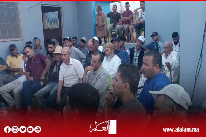 تجديد فروع حزب الاستقلال بإقليم العرائش يتواصل: جماعة القلة وجماعة زوادة.. من أجل تنمية شاملة.. تجديد فروع حزب الاستقلال بإقليم العرائش يتواصل: جماعة القلة وجماعة زوادة.. من أجل تنمية شاملة..