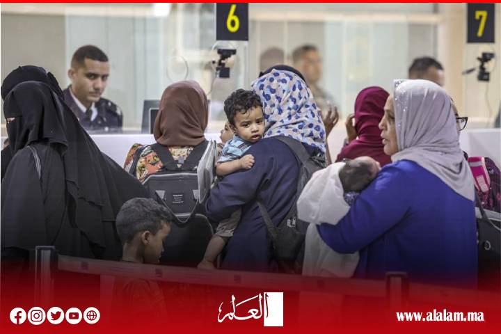 الجالية المغربية بين حنين الوطن وواقع "الاستغلال الموسمي" الجالية المغربية بين حنين الوطن وواقع "الاستغلال الموسمي"