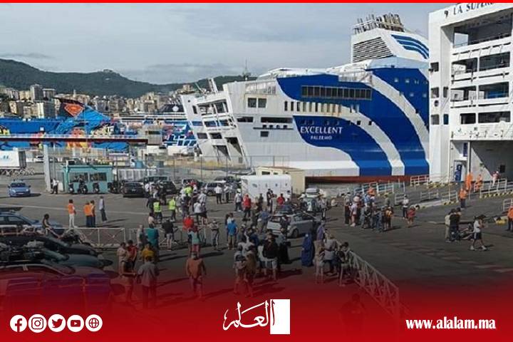 الجالية المغربية بين حنين الوطن وواقع "الاستغلال الموسمي" الجالية المغربية بين حنين الوطن وواقع "الاستغلال الموسمي"