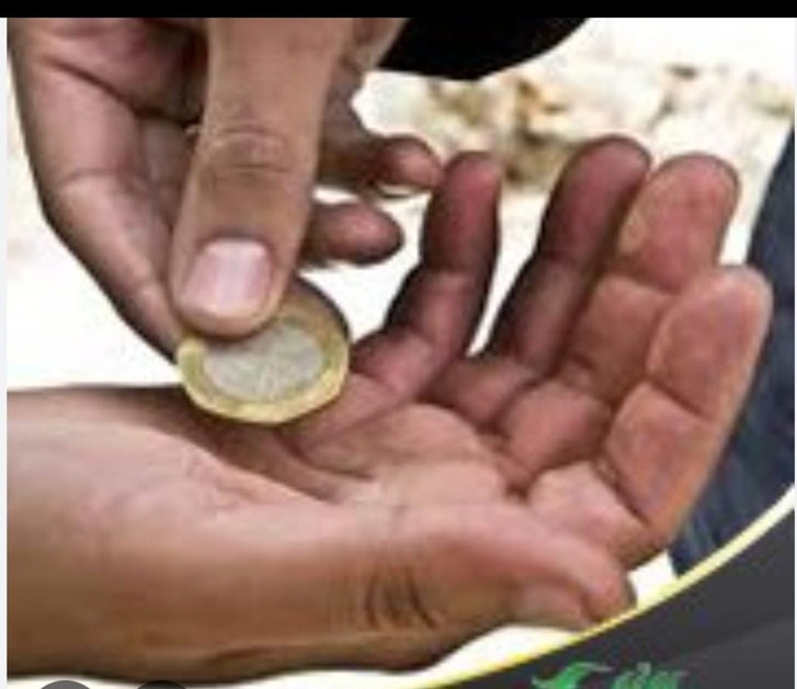 التسول الموسمي في الحسيمة.. وجه آخر لموسم الجود التسول الموسمي في الحسيمة.. وجه آخر لموسم الجود