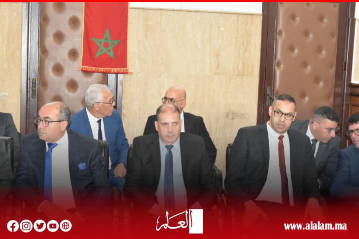 محكمة الاستئناف بالحسيمة تحتفي بذكرى عيد العرش في أجواء مؤسساتية تجسد الوفاء للثوابت الوطنية محكمة الاستئناف بالحسيمة تحتفي بذكرى عيد العرش في أجواء مؤسساتية تجسد الوفاء للثوابت الوطنية