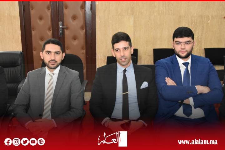 محكمة الاستئناف بالحسيمة تحتفي بذكرى عيد العرش في أجواء مؤسساتية تجسد الوفاء للثوابت الوطنية محكمة الاستئناف بالحسيمة تحتفي بذكرى عيد العرش في أجواء مؤسساتية تجسد الوفاء للثوابت الوطنية