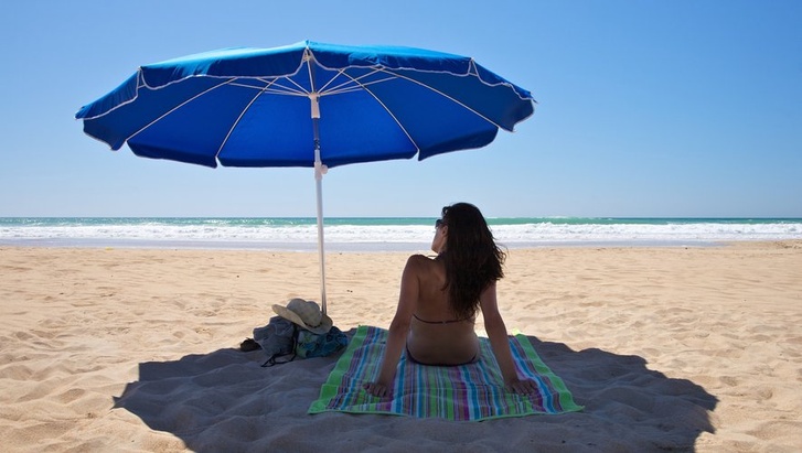 صيف الغلاء في الشواطئ المغربية صيف الغلاء في الشواطئ المغربية