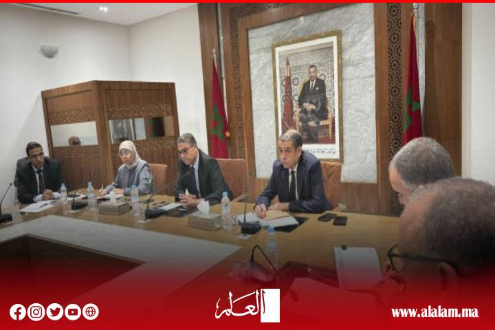 رشيد بنشيخي يشرف على وضع خارطة طريق لمكافحة مظاهر التشوه الحضري بمراكش