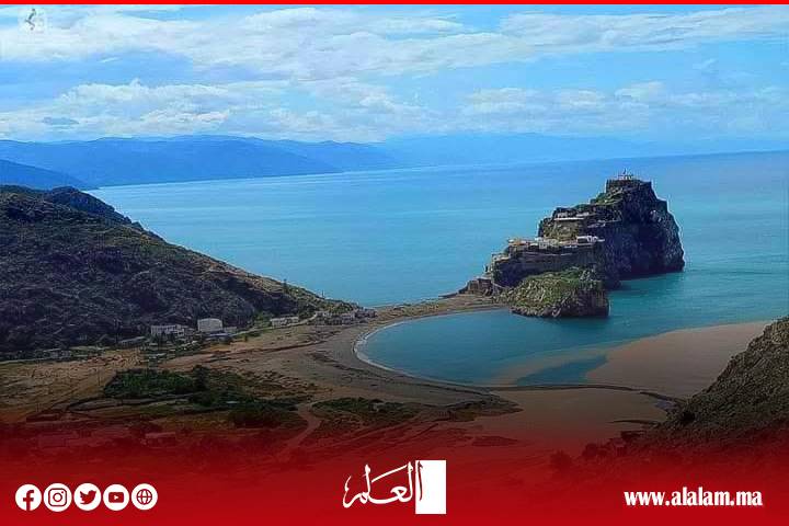 بادس.. ذاكرة شاطئ يهمس بحكايا التاريخ