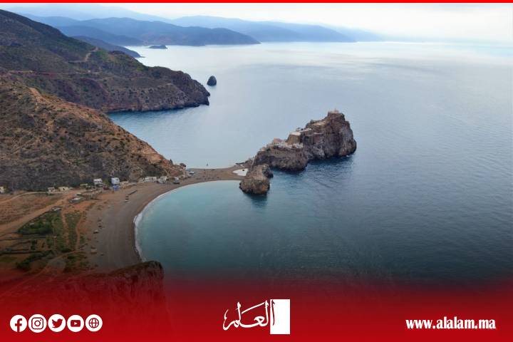 بادس.. ذاكرة شاطئ يهمس بحكايا التاريخ