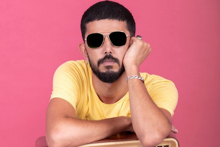 محمد العلالي.. من ذاكرة الحكاية إلى شاشة السينما محمد العلالي.. من ذاكرة الحكاية إلى شاشة السينما