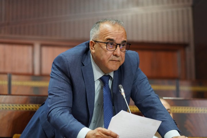 برلماني يدق ناقوس الخطر بسبب الوضع الصحي بالفحص أنجرة برلماني يدق ناقوس الخطر بسبب الوضع الصحي بالفحص أنجرة