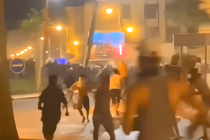 الحسيمة.. أحداث مؤسفة عقب جنازة أحمد الزفزافي تثير موجة استنكار واسع