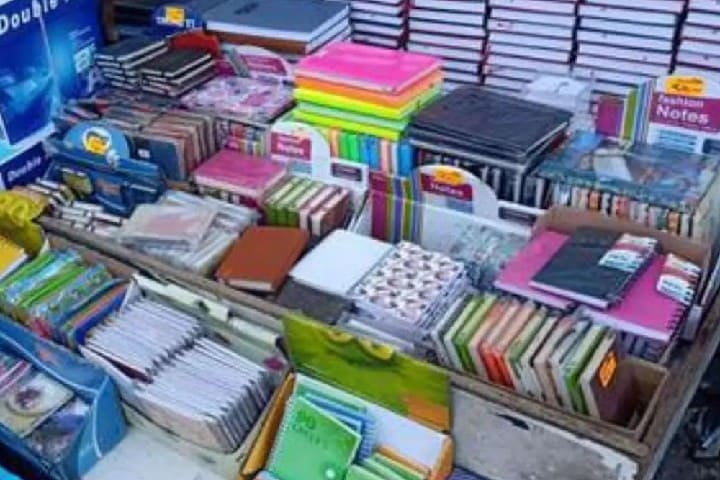 الغلاء يرخي بظلاله على الدخول المدرسي رغم تطمينات الوزارة الغلاء يرخي بظلاله على الدخول المدرسي رغم تطمينات الوزارة
