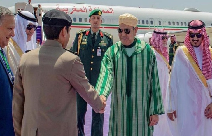 مولاي رشيد يمثل جلالة الملك في القمة العربية الإسلامية الطارئة بالدوحة