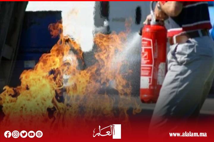 شخص يقدم على إضرام النار في جسده بمنتجع سيدي بوزيد شخص يقدم على إضرام النار في جسده بمنتجع سيدي بوزيد