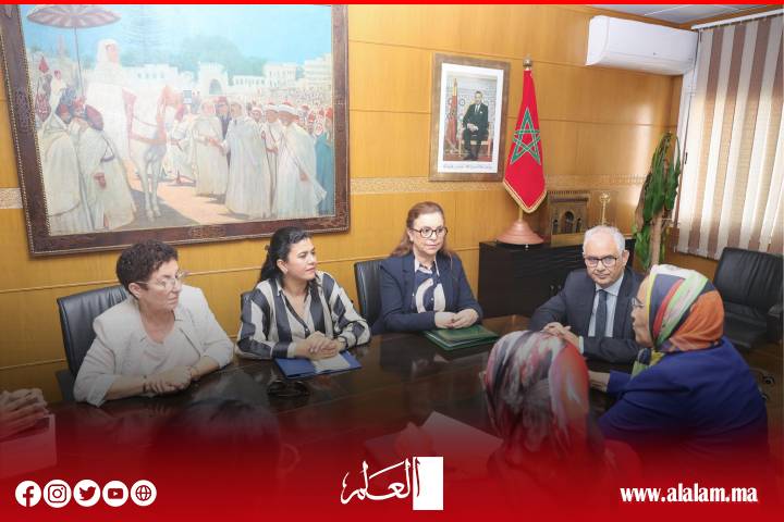 الدكتور نزار بركة يستقبل وفدا عن ائتلاف التنظيمات النسائية الحزبية