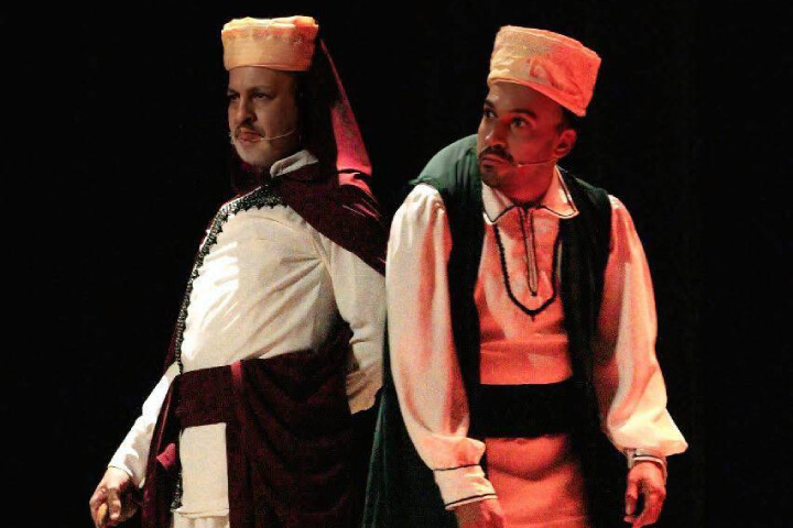 "اقطيب الخيزران" تدشن موسمها الفني بمسرح المنصور بالرباط "اقطيب الخيزران" تدشن موسمها الفني بمسرح المنصور بالرباط