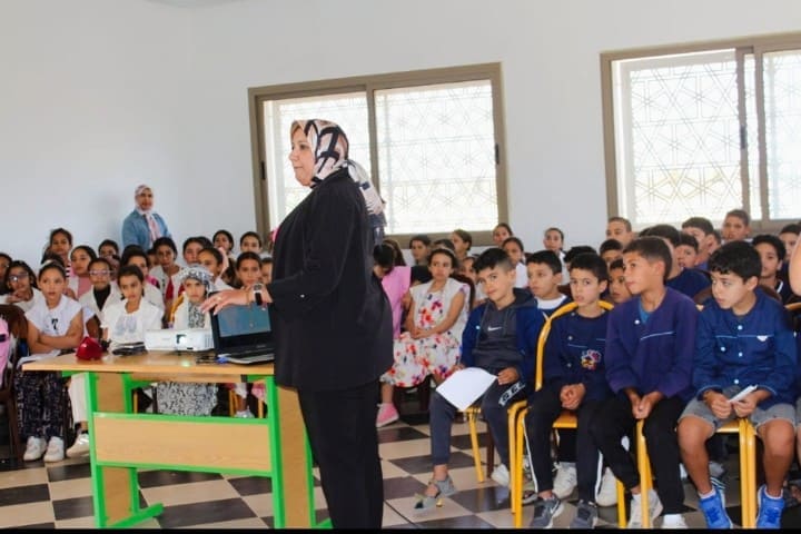 انطلاق القافلة التواصلية التحسيسية للشركة الجهوية متعددة الخدمات بالشرق وأكاديمية جهة الشرق انطلاق القافلة التواصلية التحسيسية للشركة الجهوية متعددة الخدمات بالشرق وأكاديمية جهة الشرق