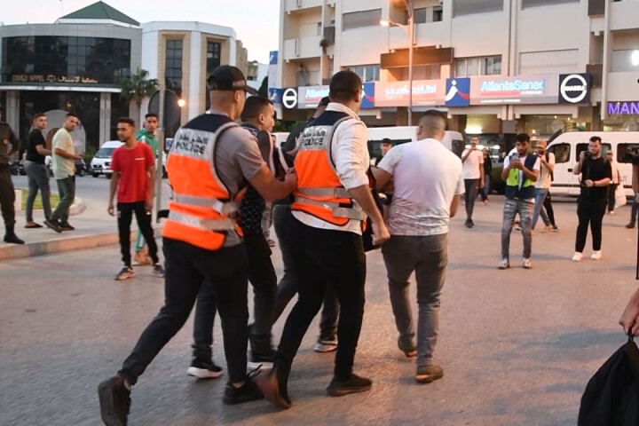 إيقاف شخص يحرض على الخروج للشارع من أجل الاحتجاج