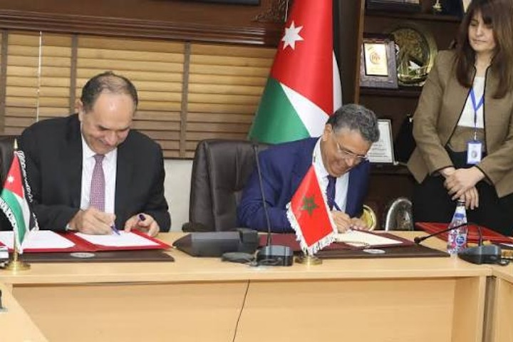 المغرب والأردن يوقعان على اتفاقيتين في مجال التعاون القضائي والقانوني