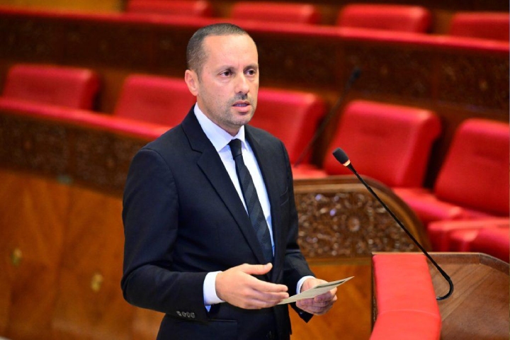 جدل‭ ‬الدعم‭ ‬العمومي‭ ‬للمصحات‭ ‬الخاصة‭.. ‬وزير‭ ‬الصحة‭ ‬يوقف‭ ‬‮«‬ملايين‭ ‬الدراهم‮»‬‭ ‬من‭ ‬الإعانات‭ ‬الاستثمارية‭ ‬