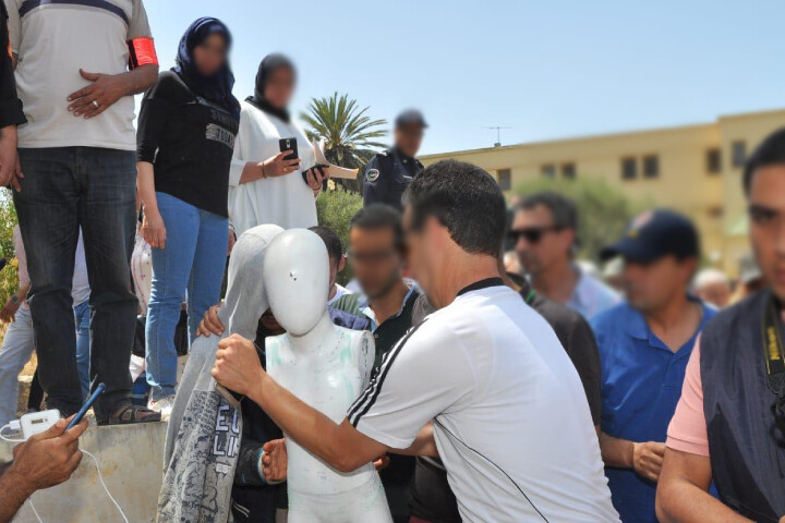 تفاصيل فرار متهم أثناء إعادة تمثيل جريمة قتل بطنجة تفاصيل فرار متهم أثناء إعادة تمثيل جريمة قتل بطنجة