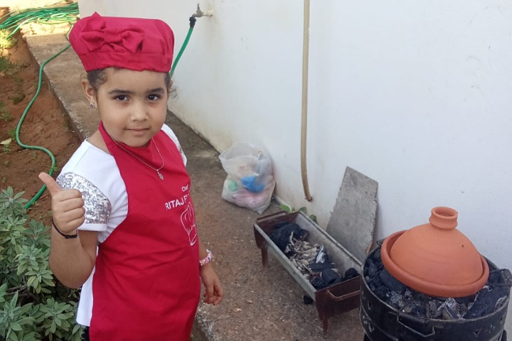 بالصور.. مدرسة سيدي عبدالله الإيكولوجية تخلد اليوم العالمي للتغذية