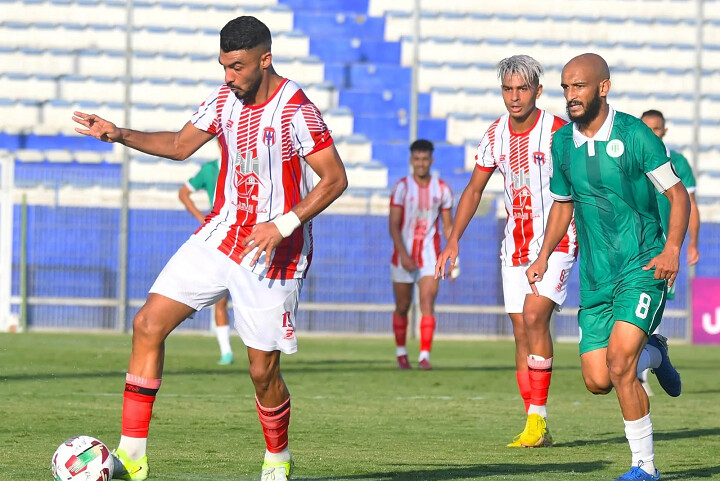 شباب المحمدية يستغل سقوط م. وجدة أمام "الماط" وينفرد بالصدارة