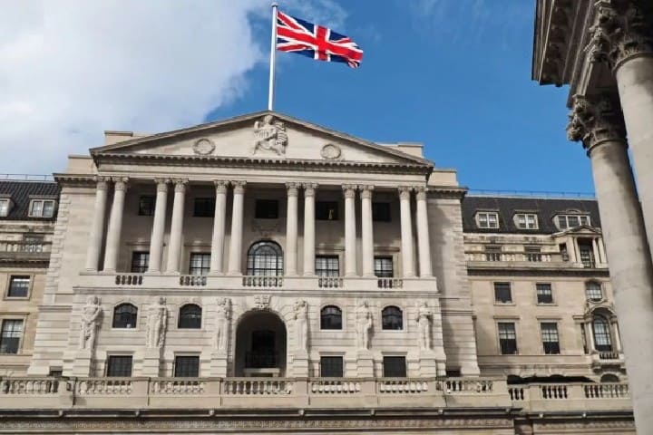 تحقيق بريطاني يكشف تفاصيل جديدة عن وفاة رجل أعمال داخل فندق فاخر بمراكش تحقيق بريطاني يكشف تفاصيل جديدة عن وفاة رجل أعمال داخل فندق فاخر بمراكش