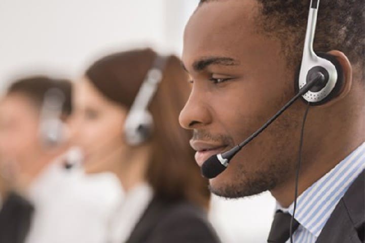 قانون فرنسي جديد يهدد آلاف مناصب الشغل في المغرب تحت شعار “حماية المستهلك”