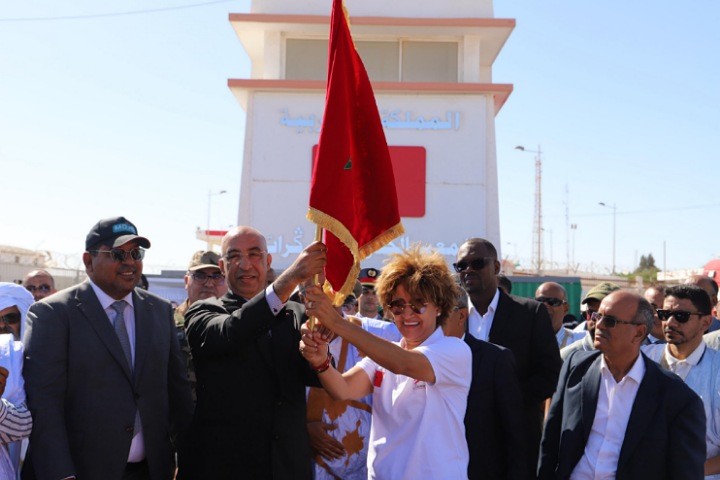 "سباق التناوب الرمزي المسيرة الخضراء".. مسك الختام بالداخلة