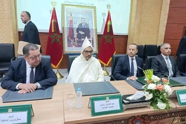 تنصيب عبد العزيز زروالي عاملا على إقليم سيدي قاسم في حفل رسمي