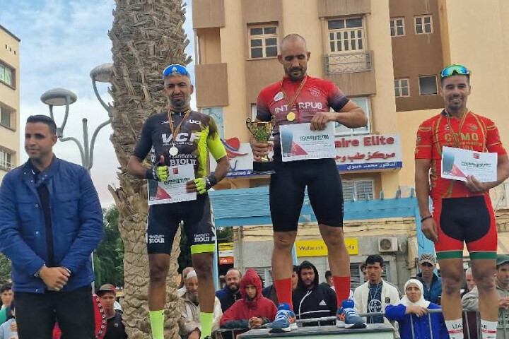 سباق جهوي في رياضة الدراجات الهوائية بجرسيف